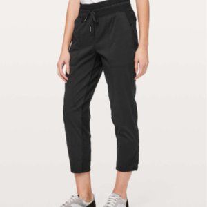 Lululemon Dance Studio Crop 25 in